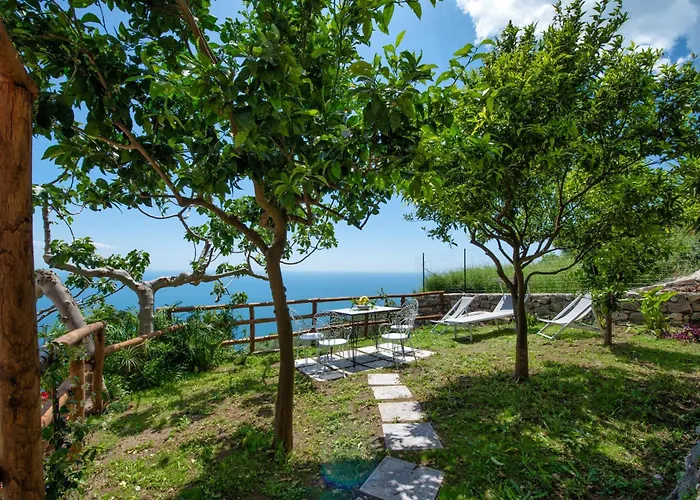 Casa Deva Coast, With Private Garden Overlooking The Sea Dom wakacyjny