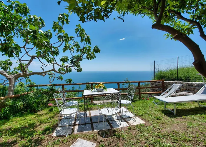 Casa Deva Coast, With Private Garden Overlooking The Sea Dom wakacyjny